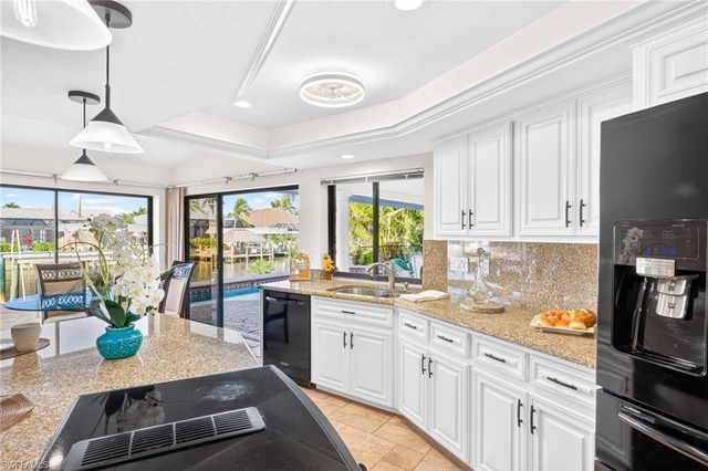 1221 SW 51st TER, Cape Coral, FL 33914