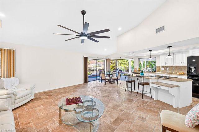 1221 SW 51st TER, Cape Coral, FL 33914