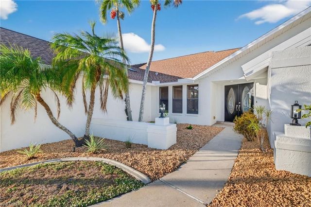 1221 SW 51st TER, Cape Coral, FL 33914