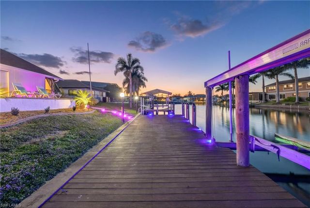 1221 SW 51st TER, Cape Coral, FL 33914