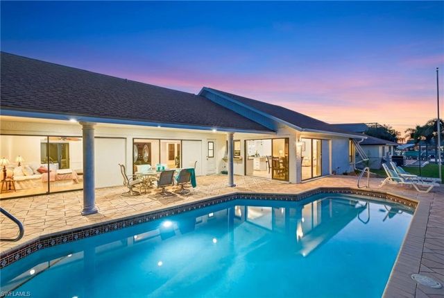 1221 SW 51st TER, Cape Coral, FL 33914