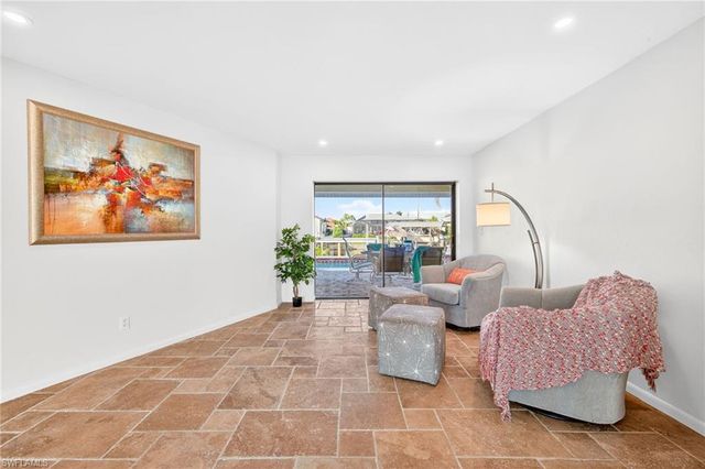 1221 SW 51st TER, Cape Coral, FL 33914