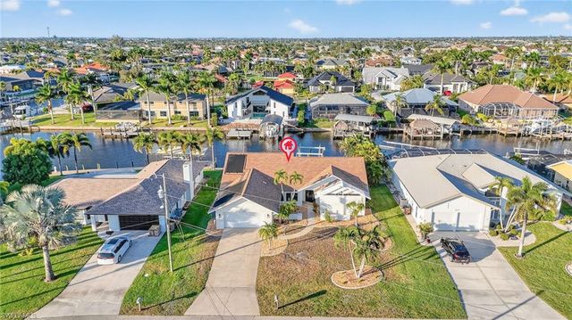 1221 SW 51st TER, Cape Coral, FL 33914