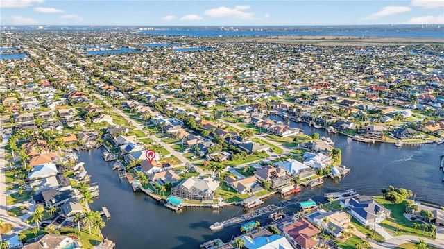 1221 SW 51st TER, Cape Coral, FL 33914