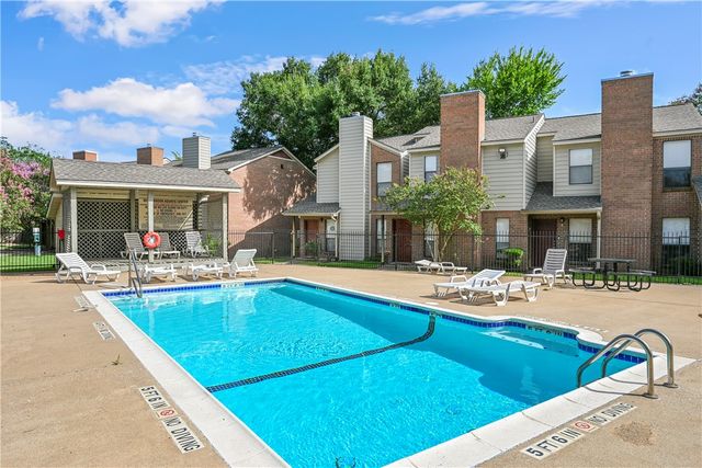 1904 Dartmouth Street A1, College Station, TX 77840