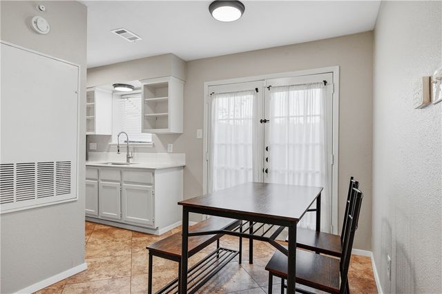 1904 Dartmouth Street A1, College Station, TX 77840