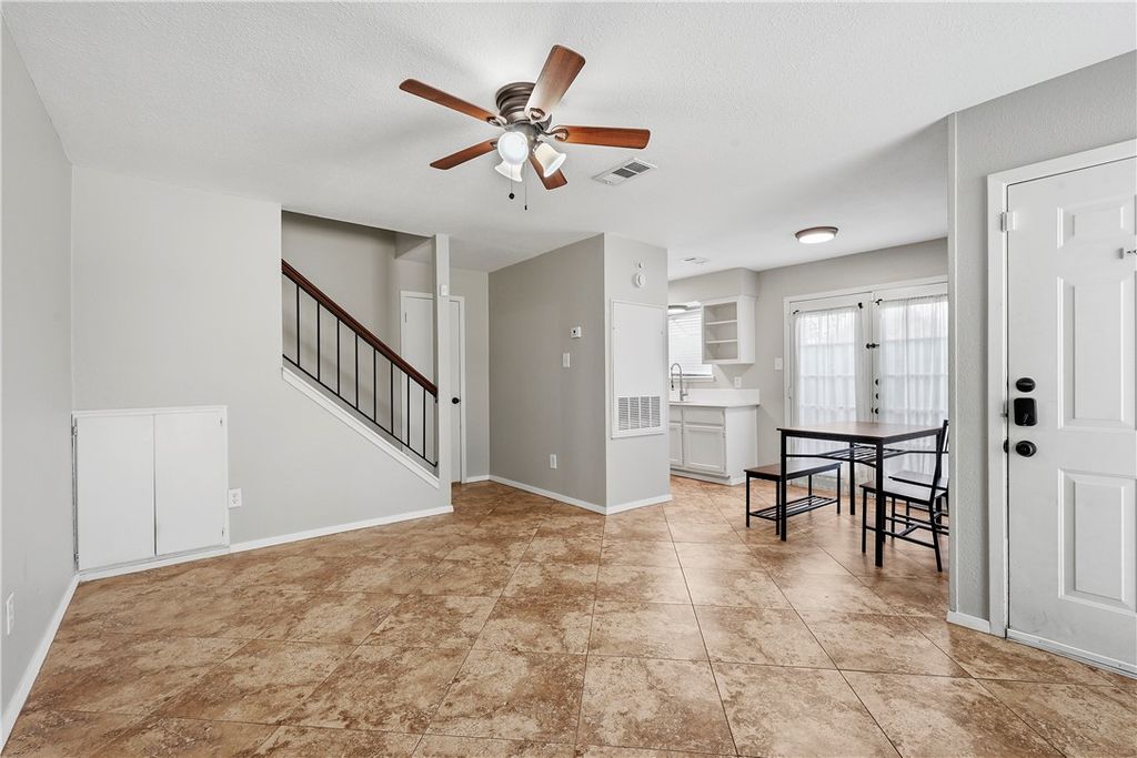1904 Dartmouth Street A1, College Station, TX 77840 — photo 4