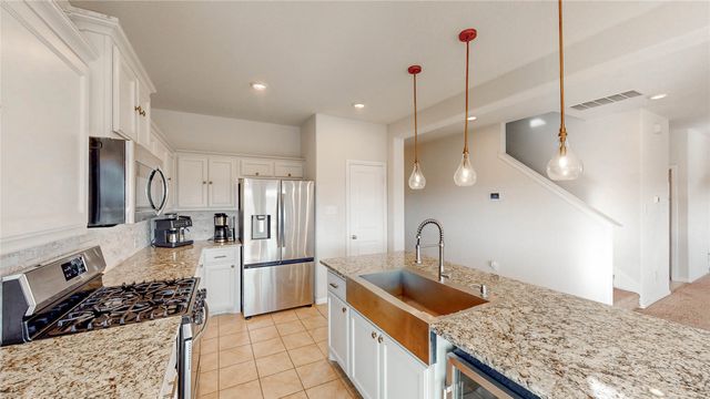 9841 Clemmons Road, Fort Worth, TX 76108