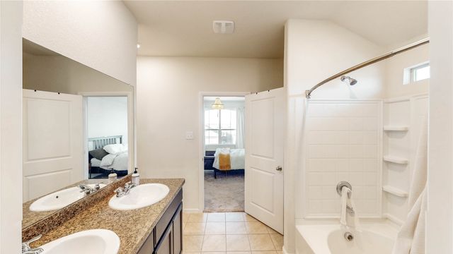 9841 Clemmons Road, Fort Worth, TX 76108