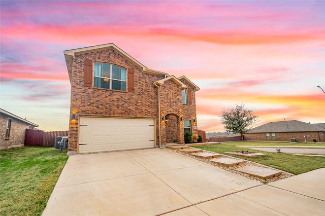 9841 Clemmons Road, Fort Worth, TX 76108