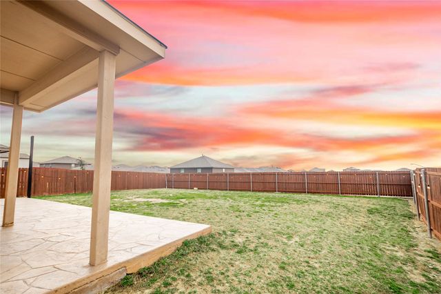 9841 Clemmons Road, Fort Worth, TX 76108