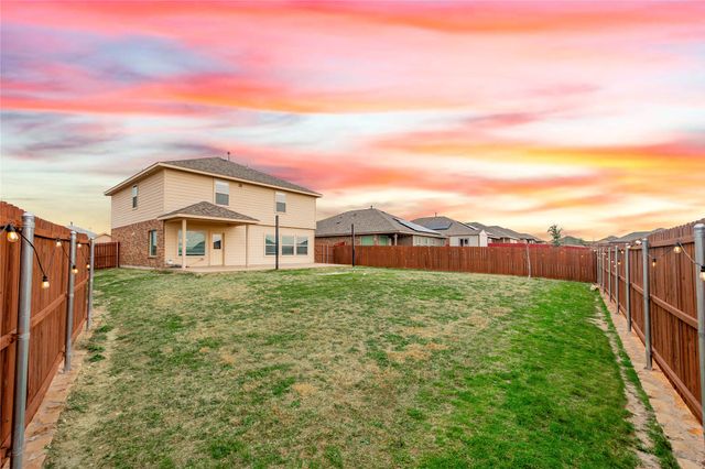 9841 Clemmons Road, Fort Worth, TX 76108