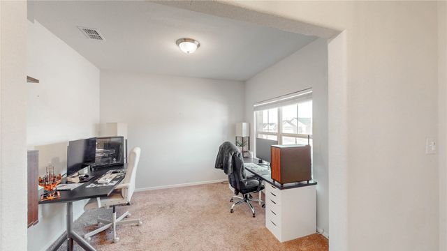 9841 Clemmons Road, Fort Worth, TX 76108