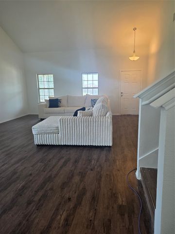 2803 Aberdeen Drive, Seagoville, TX 75159