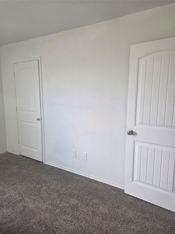 2803 Aberdeen Drive, Seagoville, TX 75159