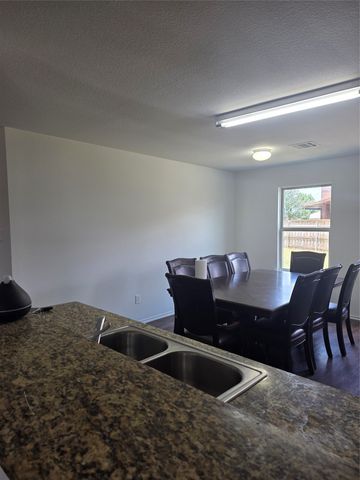 2803 Aberdeen Drive, Seagoville, TX 75159