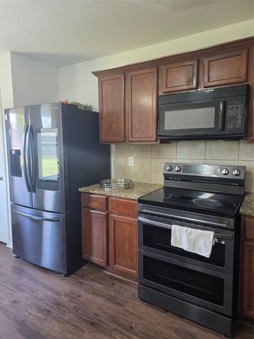 2803 Aberdeen Drive, Seagoville, TX 75159