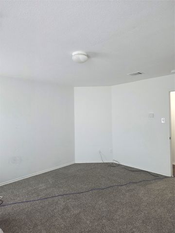 2803 Aberdeen Drive, Seagoville, TX 75159