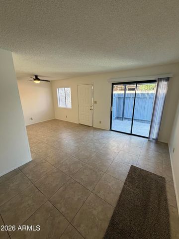 286 W PALOMINO Drive 51, Chandler, AZ 85225
