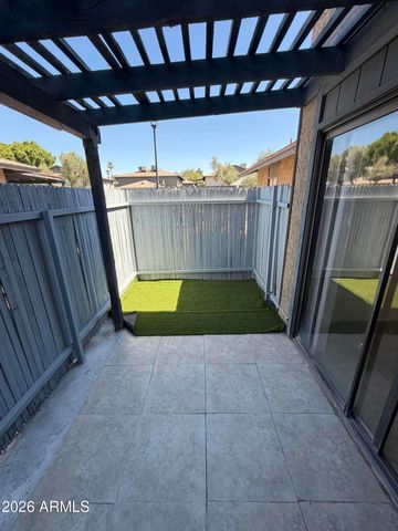 286 W PALOMINO Drive 51, Chandler, AZ 85225