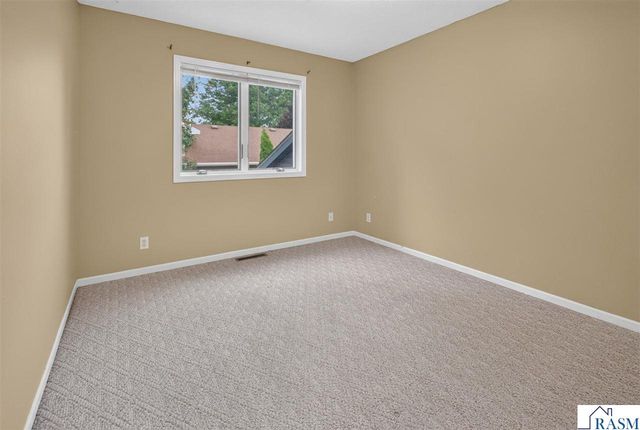 108 Celestine Circle, Mankato, MN 56001