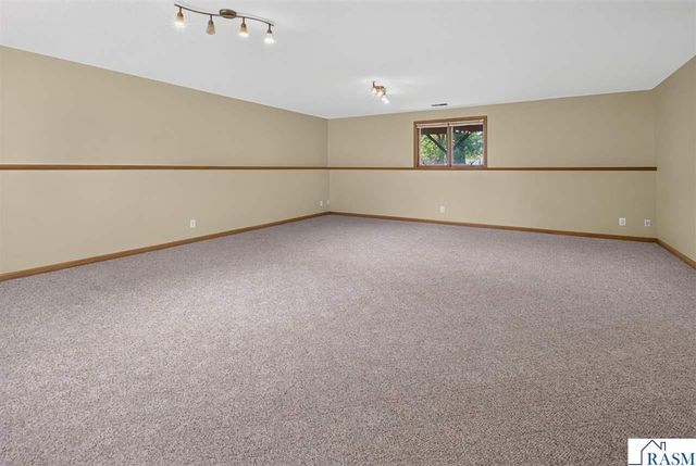 108 Celestine Circle, Mankato, MN 56001