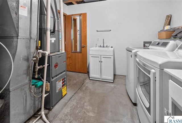 108 Celestine Circle, Mankato, MN 56001