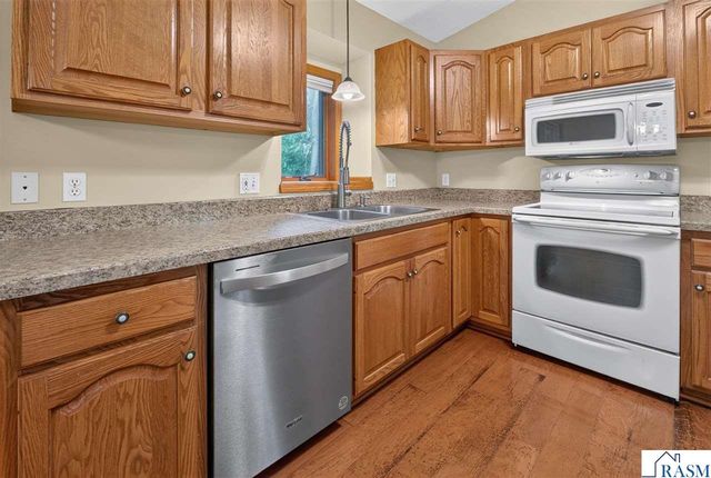 108 Celestine Circle, Mankato, MN 56001