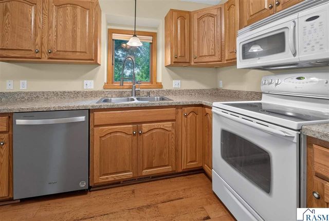 108 Celestine Circle, Mankato, MN 56001