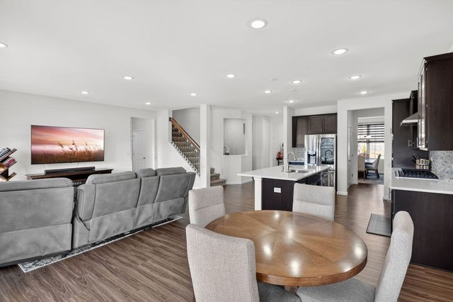 3635 Ambrosia Drive, Naperville, IL 60564