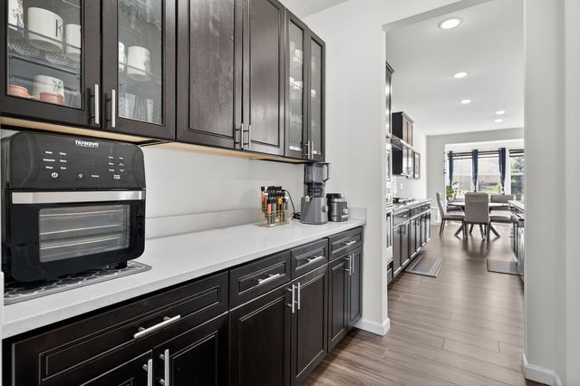 3635 Ambrosia Drive, Naperville, IL 60564