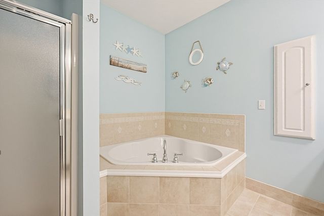 20 Cedarview Circle 20, Milford, MA 01757