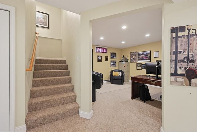 20 Cedarview Circle 20, Milford, MA 01757