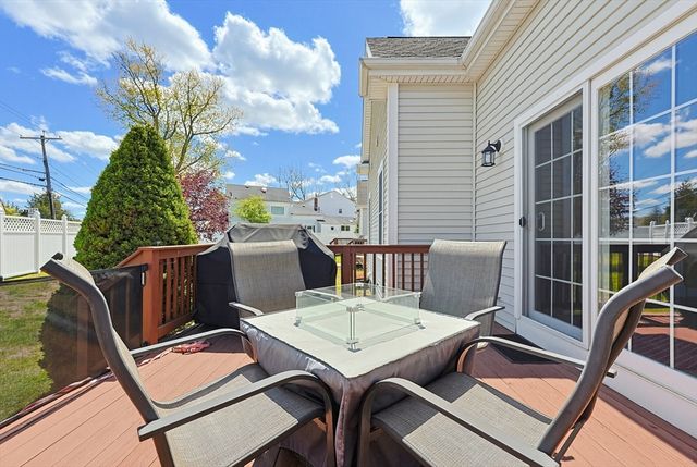 20 Cedarview Circle 20, Milford, MA 01757