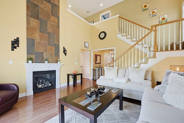 20 Cedarview Circle 20, Milford, MA 01757