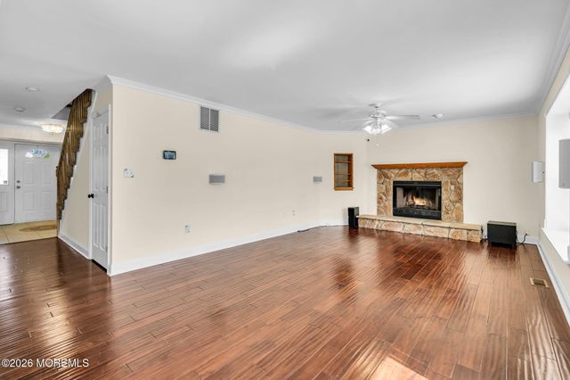 30 Wendy Court, Jackson, NJ 08527