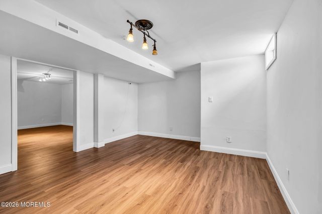 30 Wendy Court, Jackson, NJ 08527