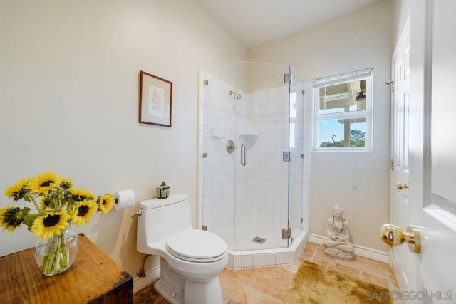 1 Saddle Creek Rd, Fallbrook, CA 92028