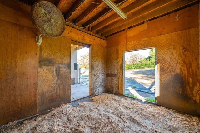 1 Saddle Creek Rd, Fallbrook, CA 92028