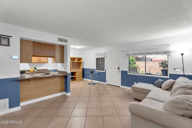 600 S DOBSON Road 6, Mesa, AZ 85202