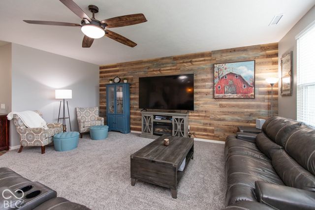 8284 Terryglass, Avon, IN 46123