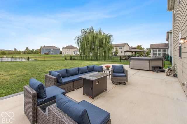 8284 Terryglass, Avon, IN 46123