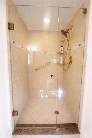 20 Colonial Club Drive 200, Boynton Beach, FL 33435