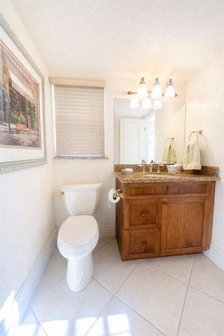 20 Colonial Club Drive 200, Boynton Beach, FL 33435