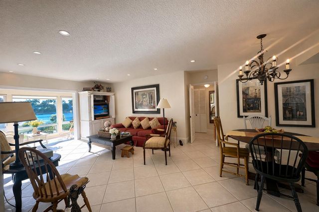 20 Colonial Club Drive 200, Boynton Beach, FL 33435