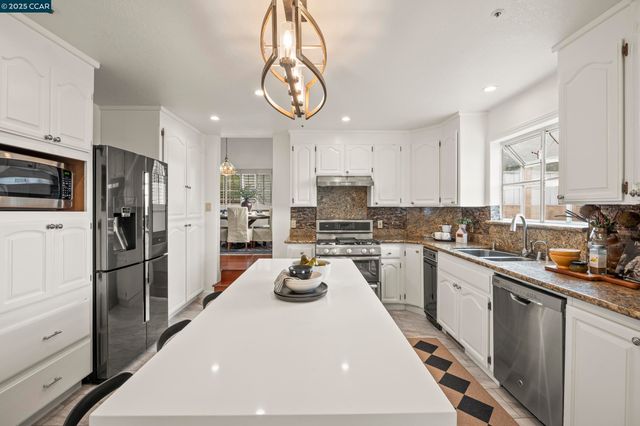 419 Clark Drive, Vallejo, CA 94534