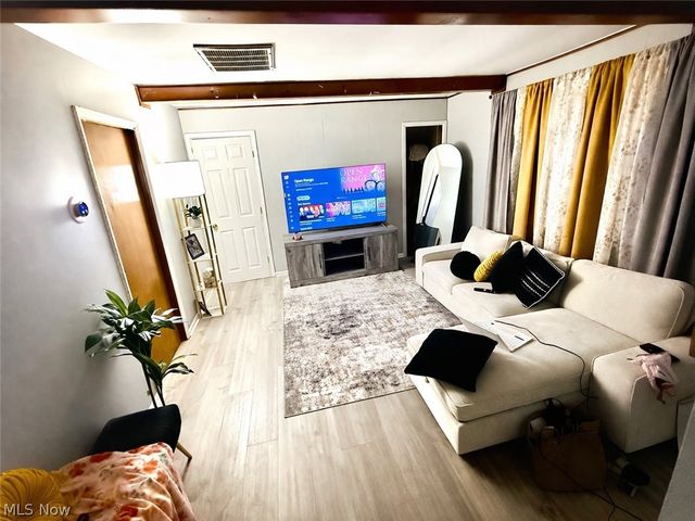 508 W 23rd Street, Lorain, OH 44052