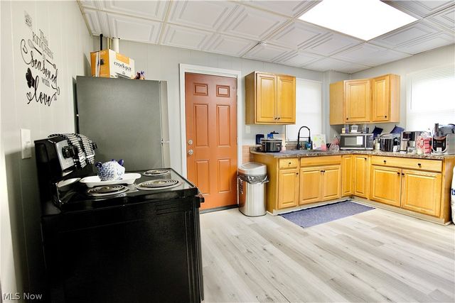 508 W 23rd Street, Lorain, OH 44052