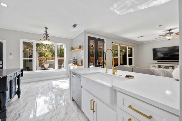 59 W Misty Morning Trace, The Woodlands, TX 77381