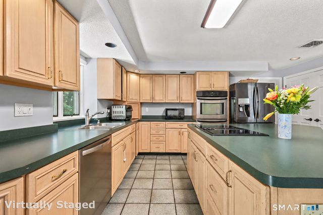 8 Pond View Road, Bolton, CT 06043